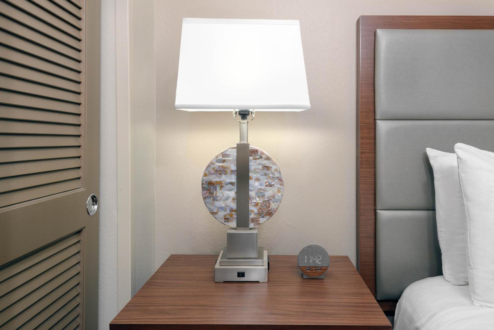 Doubletree By Hilton West Palm Airport 4*