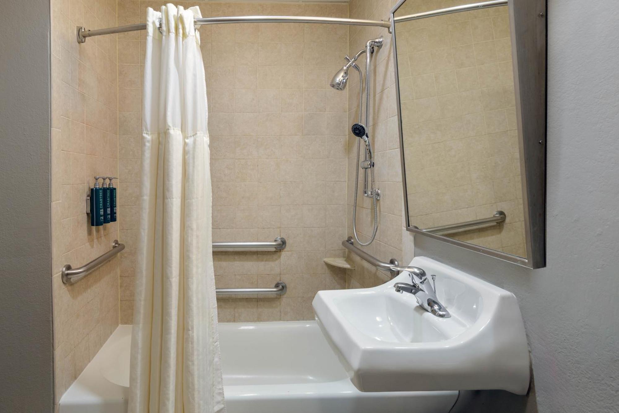Doubletree By Hilton West Palm Airport West Palm Beach