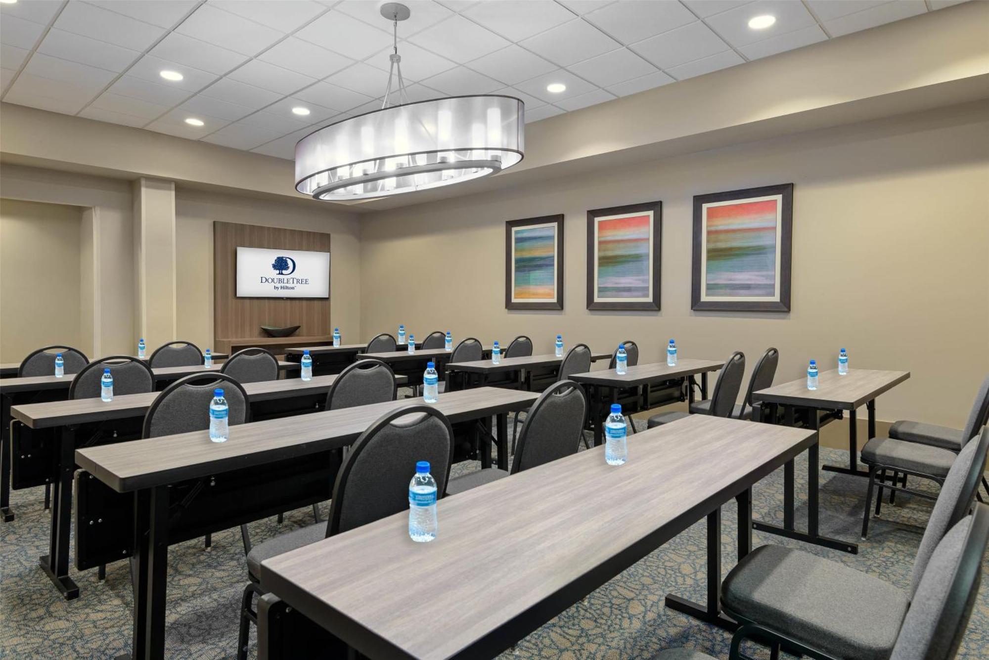 Hotel Doubletree By Hilton West Palm Airport West Palm Beach