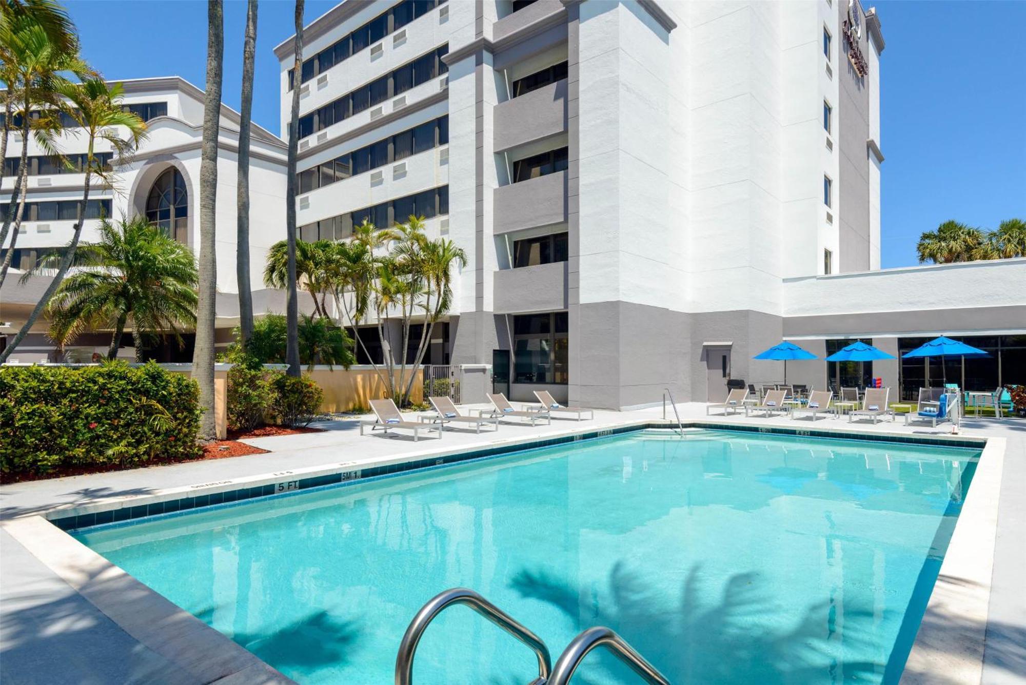 Doubletree By Hilton West Palm Airport 4* West Palm Beach